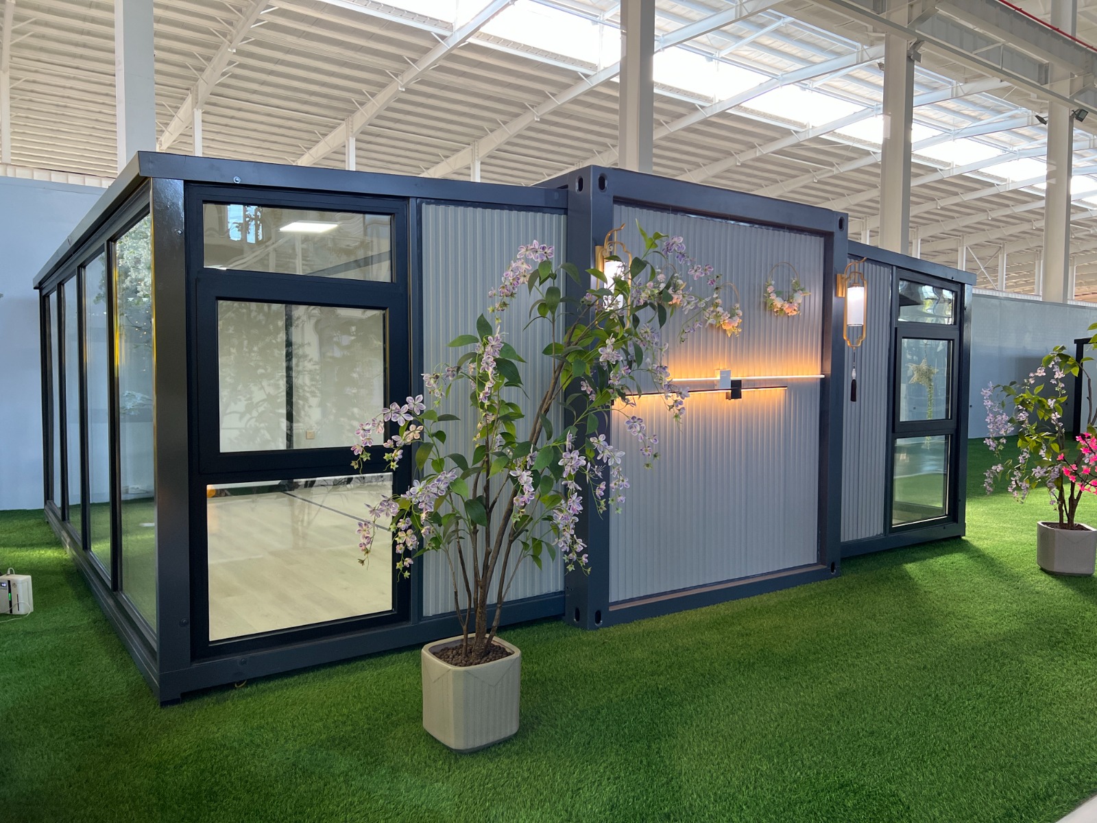 Apple Cabin placement